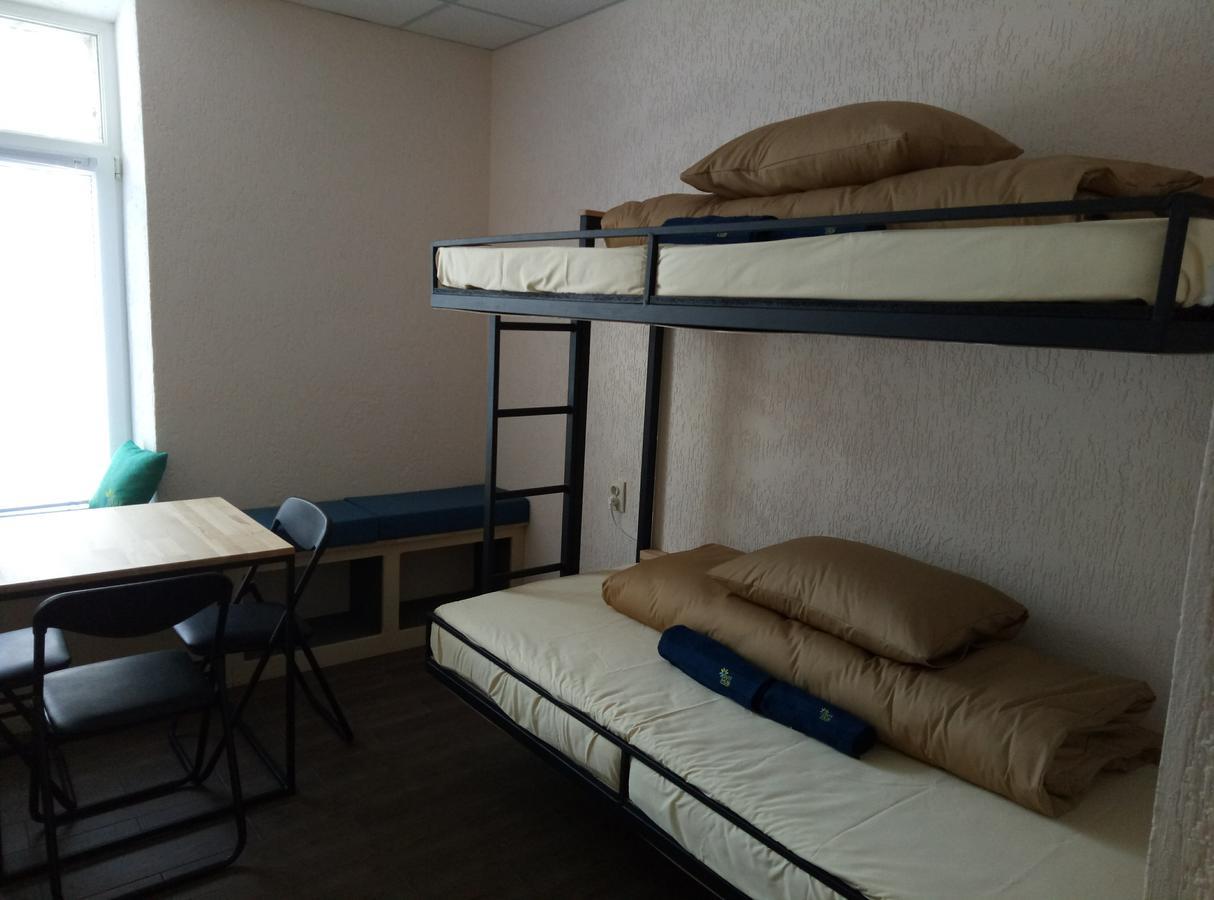 Hostel Svit Hub Камианец-Подилский Екстериор снимка