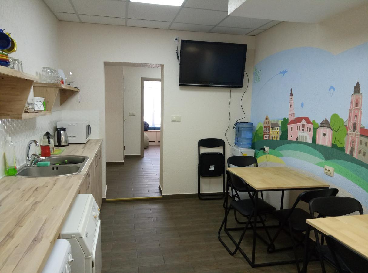 Hostel Svit Hub Камианец-Подилский Екстериор снимка